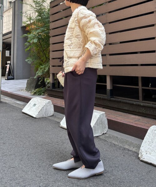 Jena espace merveilleux(ジェナ エスパスメルヴェイユ)の「ボンディングジョガーパンツ(その他パンツ・レディース・ベージュ/チャコールグレー・FREE)」の11枚目の写真