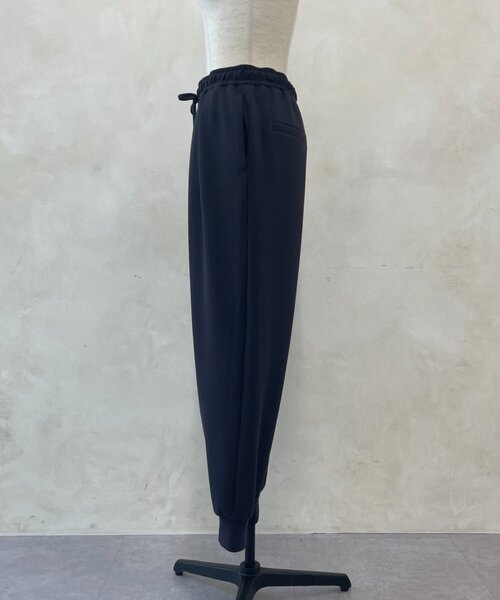 Jena espace merveilleux(ジェナ エスパスメルヴェイユ)の「ボンディングジョガーパンツ(その他パンツ・レディース・ベージュ/チャコールグレー・FREE)」の17枚目の写真