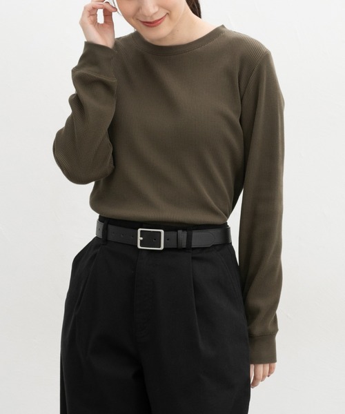Honeys(ハニーズ)の「ワッフルTシャツ(Tシャツ/カットソー・レディース・杢グレー/オートミール/ブラック/キャメル/カーキ/ベージュ・S/M/LL/L)」の5枚目の写真
