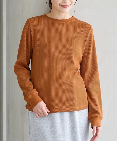 Honeys(ハニーズ)の「ワッフルTシャツ(Tシャツ/カットソー・レディース・杢グレー/オートミール/ブラック/キャメル/カーキ/ベージュ・S/M/LL/L)」の13枚目の写真