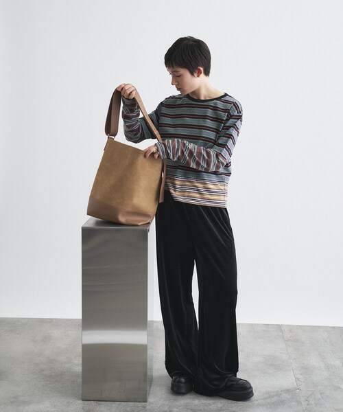 &MyuQ(アンドミューク)の「&MyuQ|JUNO light(トートバッグ・レディース・ブラック/ベージュ・00)」の5枚目の写真