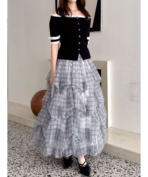 dazzlin(ダズリン)の「タックバルーンチュールスカート(スカート・レディース・イエロー/ブラック/ブルー/オフホワイト・SMALL/MEDIUM)」の14枚目の写真