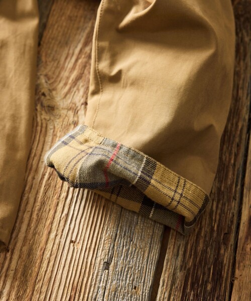 Barbour(バブアー)の「Barbour/バブアー 別注 BORROWDALE(ブルゾン・メンズ・グレー/オリーブ/ブラウン/ベージュ/ブラック/ワインレッド・40/38/42)」の16枚目の写真