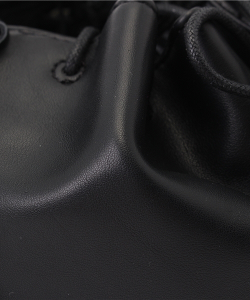 MOUSSY（マウジー）の「FRINGE BAG（ショルダーバッグ・レディース・ブラック/オフホワイト・FREE）」の10枚目の写真