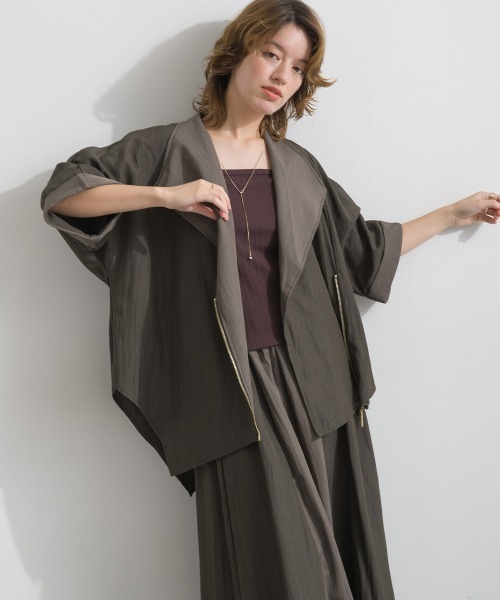 Material(Avenue)(マテリアル)の「【Material】シャドーナイロン バイカラー イレギュラーヘム フロントジップ ポンチョ カーディガン(その他アウター・レディース・ダークブラウン/テラコッタ/ブラック・FREE)」の10枚目の写真