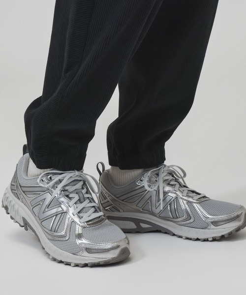 NEW BALANCE（ニューバランス）の「【別注】ニューバランス New Balance コーデュロイジョガーパンツ 限定コラボ（その他パンツ・メンズ・ベージュ/ブラック・S/M/LL/L）」の17枚目の写真