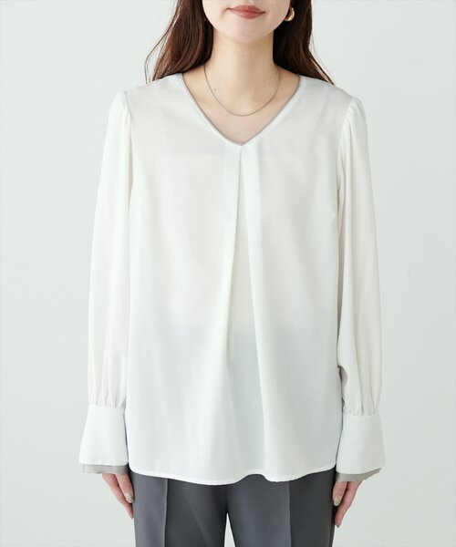 natural couture(ナチュラルクチュール)の「〈osono〉配色Wカフスブラウス(シャツ/ブラウス・レディース・ドット/ネイビー/モカ/オフホワイト/サックスブルー・FREE)」の22枚目の写真