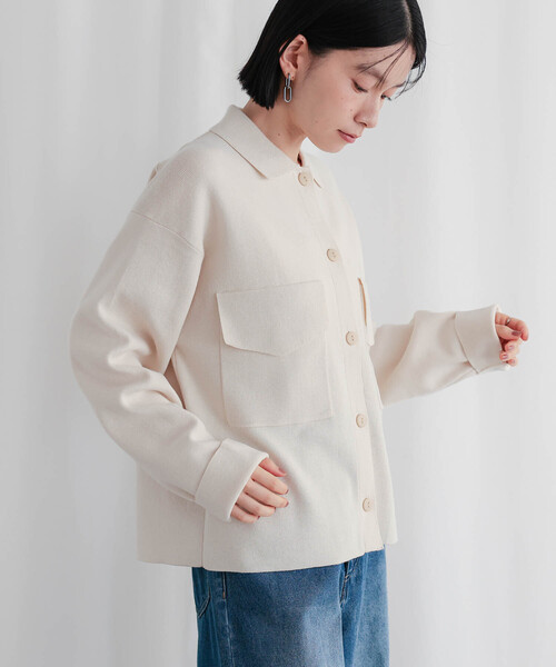 for/c(フォーシー)の「スウェットライクシャツカーディガン【サスティナブル】(ニット/セーター・レディース・アイボリー/ブラック・M/L)」の14枚目の写真