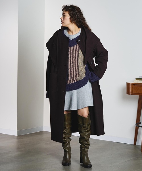 ROSE BUD(ローズバッド)の「SCARF LONG COAT(ノーカラーコート・レディース・グレー/ブラウン・M/S)」の6枚目の写真