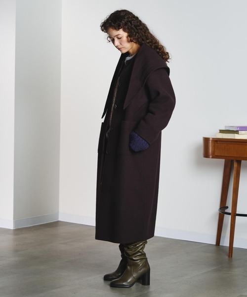 ROSE BUD(ローズバッド)の「SCARF LONG COAT(ノーカラーコート・レディース・グレー/ブラウン・M/S)」の8枚目の写真