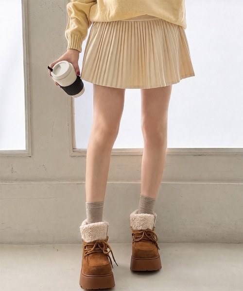 DEMETER(デメテル)の「厚底 ボリュームソール レースアップ ボアショートブーツ(ブーツ・レディース・キャメル/ダークブラウン/アイボリー・M/L/LL/S)」の17枚目の写真