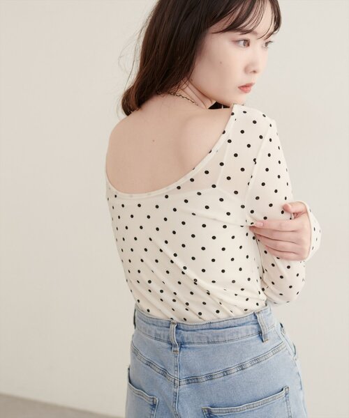 natural couture（ナチュラルクチュール）の「前後２WAYクルーネックプルオーバー（Tシャツ/カットソー・レディース・ブラウン/オフホワイト・FREE）」の19枚目の写真