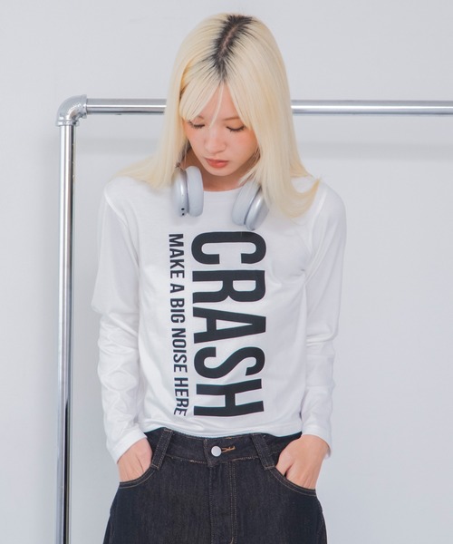 WEGO(ウィゴー)の「WEGO/【26年秋冬新作】グラフィックカラーロンT(Tシャツ/カットソー・レディース・ブルー系その他/ピンク/グリーン系その他/パープル/ホワイト/ブラック・FREE)」の2枚目の写真