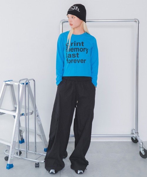 WEGO(ウィゴー)の「WEGO/【26年秋冬新作】グラフィックカラーロンT(Tシャツ/カットソー・レディース・ブルー系その他/ピンク/グリーン系その他/パープル/ホワイト/ブラック・FREE)」の19枚目の写真