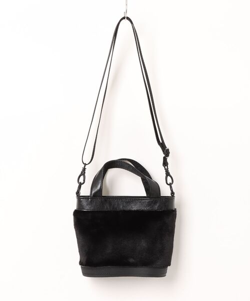 OKERU（オケル）の「【OKERU】 TYPE-C mini Fur BAG ミニファートート（トートバッグ・レディース・ブラック/ベージュ・フリー）」の3枚目の写真