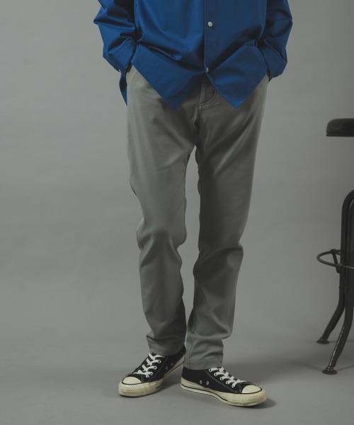 ITEMS URBANRESEARCH(アイテムズ アーバンリサーチ)の「ウォーム & ストレッチ マルチポケットパンツ(その他パンツ・メンズ・ネイビー/ベージュ/ブラック/グレー・LARGE/X-LARGE/MEDIUM)」の8枚目の写真