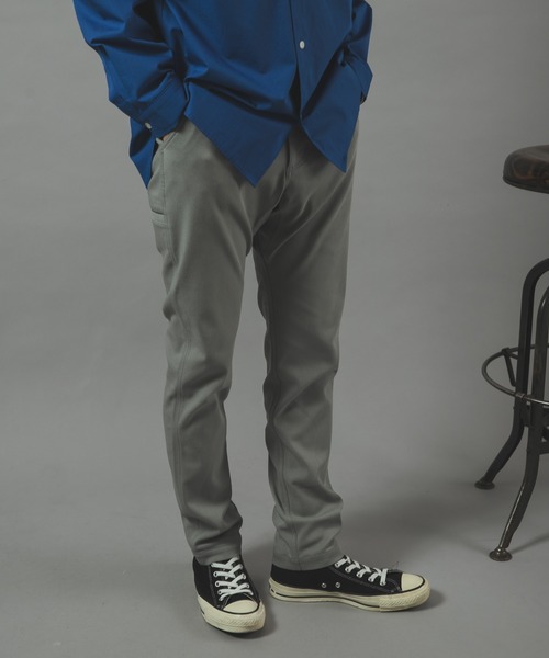 ITEMS URBANRESEARCH(アイテムズ アーバンリサーチ)の「ウォーム & ストレッチ マルチポケットパンツ(その他パンツ・メンズ・ネイビー/ベージュ/ブラック/グレー・LARGE/X-LARGE/MEDIUM)」の10枚目の写真