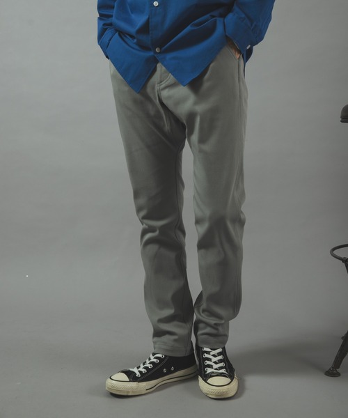ITEMS URBANRESEARCH(アイテムズ アーバンリサーチ)の「ウォーム & ストレッチ マルチポケットパンツ(その他パンツ・メンズ・ネイビー/ベージュ/ブラック/グレー・LARGE/X-LARGE/MEDIUM)」の11枚目の写真