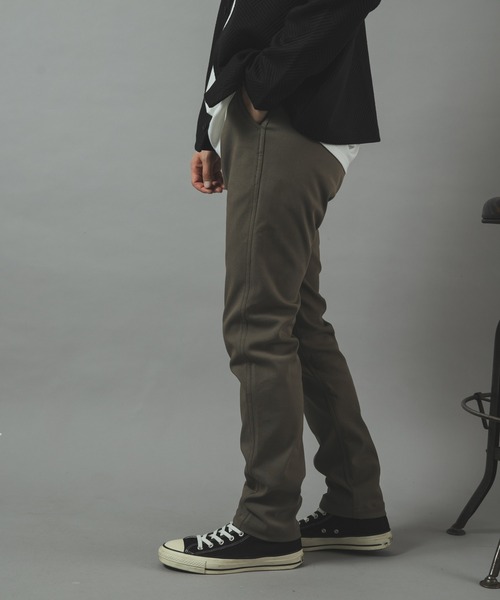 ITEMS URBANRESEARCH(アイテムズ アーバンリサーチ)の「ウォーム & ストレッチ マルチポケットパンツ(その他パンツ・メンズ・ネイビー/ベージュ/ブラック/グレー・LARGE/X-LARGE/MEDIUM)」の15枚目の写真