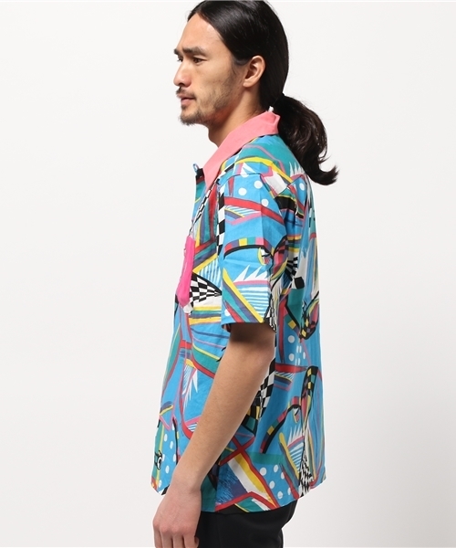 ALDIES（アールディーズ）の「Be Nice Shirts 80's調プリント 総柄 半袖シャツ（シャツ/ブラウス・メンズ・オレンジ系その他/ブルー系その他・SMALL/LARGE/MEDIUM）」の6枚目の写真