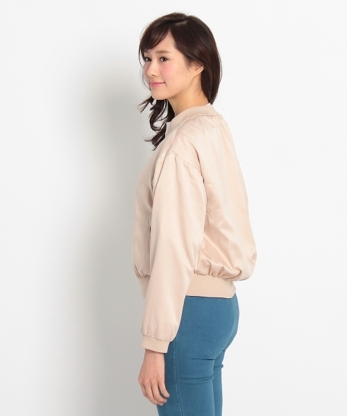 AG by aquagirl(エージーバイアクアガール)の「サテンブルゾン(ブルゾン・レディース・ブルー/ホワイト/グリーン/ベージュ・36/38)」の6枚目の写真