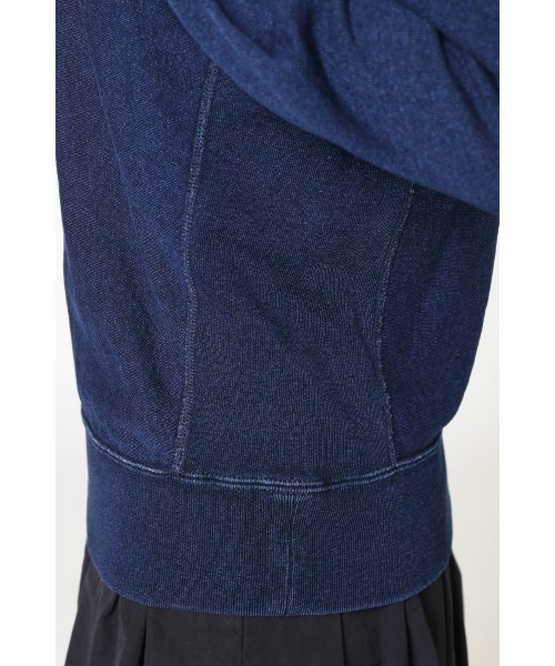 Champion（チャンピオン）の「【CHAMPION/チャンピオン】別注モックネックスウェット_#（スウェット・レディース・ブルー/ネイビー・MEDIUM/SMALL）」の6枚目の写真