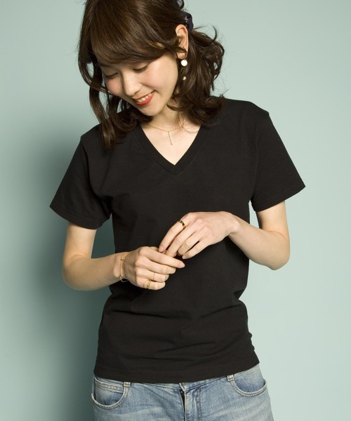 HANES（ヘインズ）の「Hanes ヘインズ 2P JAPAN Fit　ジャパンフィット（2枚組） VネックTシャツ アソート（Tシャツ/カットソー・レディース・ホワイト×グレー/ホワイト×ブラック・SMALL/X-SMALL）」の21枚目の写真