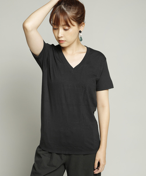 HANES（ヘインズ）の「Hanes ヘインズ 2P JAPAN Fit　ジャパンフィット（2枚組） VネックTシャツ アソート（Tシャツ/カットソー・レディース・ホワイト×グレー/ホワイト×ブラック・SMALL/X-SMALL）」の17枚目の写真