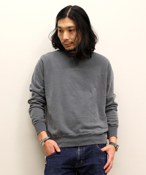 BEAMS PLUS（ビームスプラス）の「REMI RELIEF ATHLETIC / スウェットシャツ（スウェット・メンズ・ホワイト/ブラック/ネイビー・SMALL/MEDIUM/LARGE/X-LARGE）」の2枚目の写真