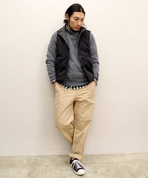 BEAMS PLUS（ビームスプラス）の「REMI RELIEF ATHLETIC / スウェットシャツ（スウェット・メンズ・ホワイト/ブラック/ネイビー・SMALL/MEDIUM/LARGE/X-LARGE）」の12枚目の写真