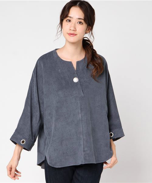 Furryrate（ファーリーレート）の「コーデュロイ合わせVネックブラウス		 		（シャツ/ブラウス・レディース・ベージュ/カーキ/インディゴブルー/チャコールグレー・FREE）」の12枚目の写真