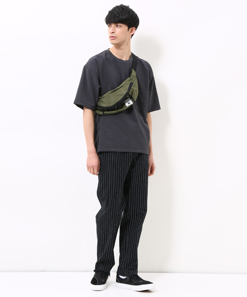 ADAM ET ROPE'（アダムエロペ）の「[吸水・速乾]EVALETストレッチTシャツ（Tシャツ/カットソー・メンズ・チャコールグレー/ネイビー/サックスブルー/グリーン系その他/ライトグレー・M/L）」の8枚目の写真