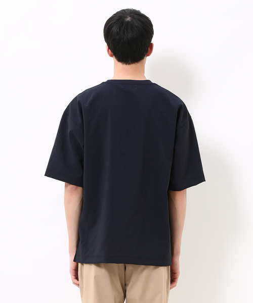 ADAM ET ROPE'（アダムエロペ）の「[吸水・速乾]EVALETストレッチTシャツ（Tシャツ/カットソー・メンズ・チャコールグレー/ネイビー/サックスブルー/グリーン系その他/ライトグレー・M/L）」の19枚目の写真