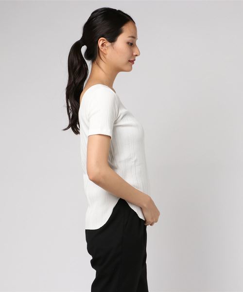 ESTNATION（エストネーション）の「ESTNATION  ランダムリブ半袖カットソー（Tシャツ/カットソー・レディース・ダークグリーン/オフホワイト/ブラック・38）」の5枚目の写真