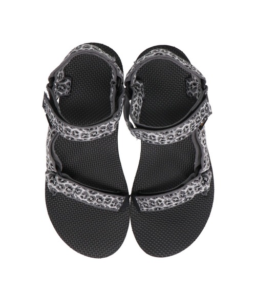 Teva（テバ）の「TEVA Midform Universal / テバ ユニバーサル（サンダル・レディース・ブラック/ブラック系/ベージュ・22.0cm/23.0cm/24.0cm/25.0cm）」の19枚目の写真