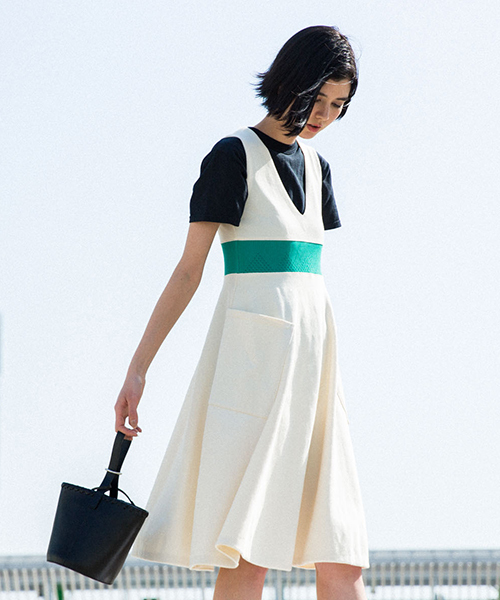 STUDIOUS SELECT（ステュディオスセレクト）の「【WRAPINKNOT】ニットドレス（ワンピース・レディース・ブラック/アイボリー・0）」の2枚目の写真