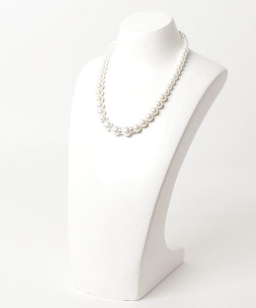 Cupid Heart（キューピッドハート）の「【Cupid Heart】結婚式アクセサリー♪イヤリング付パールロンデルネックレス（ネックレス・レディース・ベージュ・MEDIUM）」の2枚目の写真