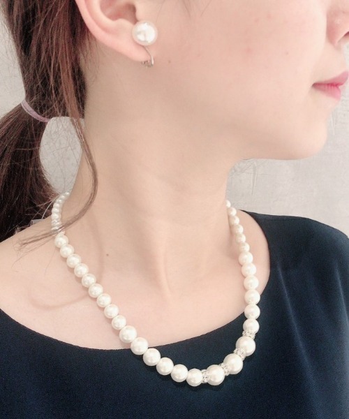 Cupid Heart（キューピッドハート）の「【Cupid Heart】結婚式アクセサリー♪イヤリング付パールロンデルネックレス（ネックレス・レディース・ベージュ・MEDIUM）」の5枚目の写真