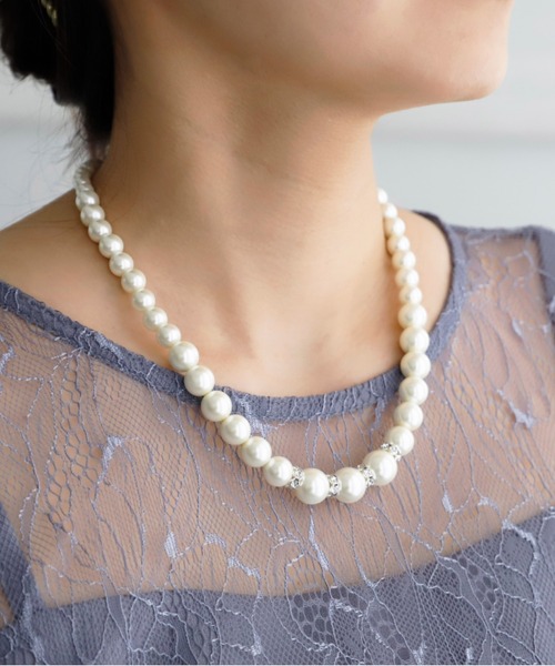 Cupid Heart（キューピッドハート）の「【Cupid Heart】結婚式アクセサリー♪イヤリング付パールロンデルネックレス（ネックレス・レディース・ベージュ・MEDIUM）」の16枚目の写真