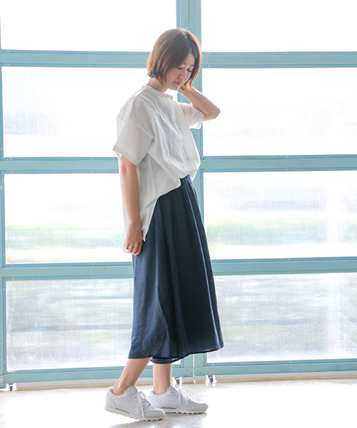 LBC（エルビーシー）の「綿麻バンドカラー半袖シャツ（シャツ/ブラウス・レディース・ホワイト/ブラック/ライトブルー・M/L）」の9枚目の写真