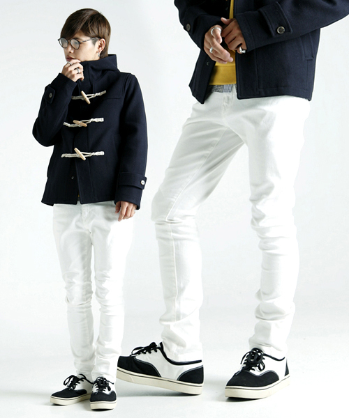 WEGO（ウィゴー）の「WEGO/カラースキニーパンツ（チノパンツ・メンズ・ホワイト/ブラック/ライトグレー/サックスブルー/ワイン/ネイビー/ロイヤルブルー/レッド/オレンジ・SMALL/MEDIUM/LARGE）」の2枚目の写真