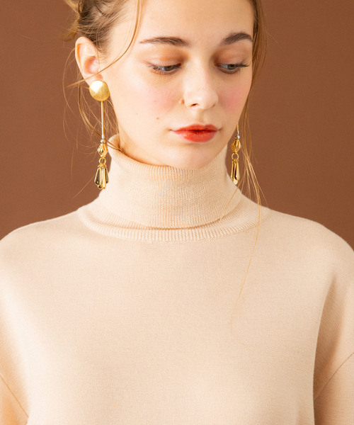 UNITED TOKYO（ユナイテッドトウキョウ）の「18Gタートルネックニット