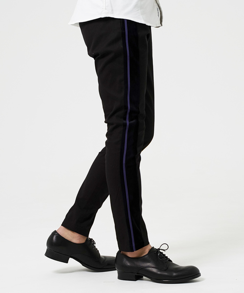 GOSTAR DE FUGA（ゴスタール ジフーガ）の「ラインスラックスパンツ（その他パンツ・メンズ・ブラック/ベージュ・S/M/L）」の4枚目の写真