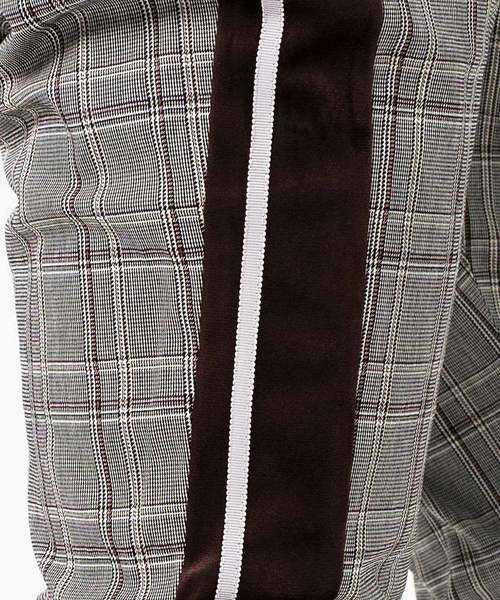 GOSTAR DE FUGA（ゴスタール ジフーガ）の「ラインスラックスパンツ（その他パンツ・メンズ・ブラック/ベージュ・S/M/L）」の13枚目の写真