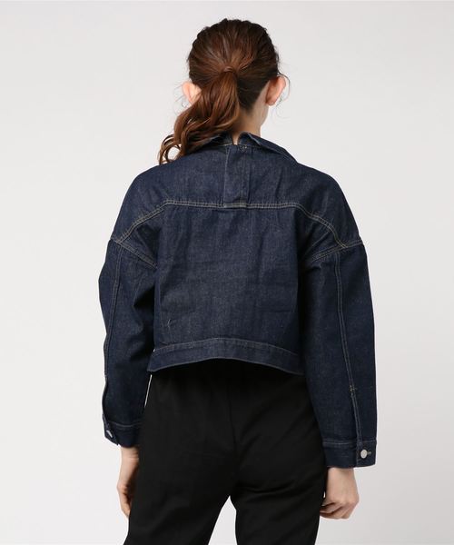 classicalelf（クラシカルエルフ）の「ボタン留め・抜き襟風ビッグシルエット無地デニムジャケット（デニムジャケット・レディース・インディゴブルー/ブルー・SMALL/MEDIUM/LARGE）」の22枚目の写真