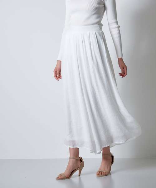 KOBE LETTUCE(コウベレタス)の「スラブ楊柳リネンタッチスカンツ【セットアップOK】(その他パンツ・レディース・オフホワイト/オレンジ/グリーン/パープル/ベージュ/カーキ/ネイビー/ブラック/ピンク/ブルー・FREE)」の2枚目の写真