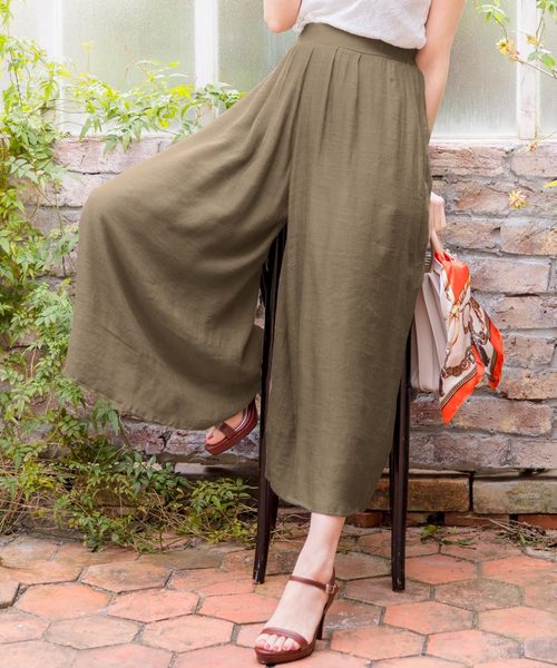 KOBE LETTUCE(コウベレタス)の「スラブ楊柳リネンタッチスカンツ【セットアップOK】(その他パンツ・レディース・オフホワイト/オレンジ/グリーン/パープル/ベージュ/カーキ/ネイビー/ブラック/ピンク/ブルー・FREE)」の4枚目の写真