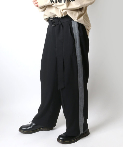 Lazar（ラザル）の「サイドライン ワイド テーパードパンツ/シェフパンツ/イージーパンツ/ベルトセット（その他パンツ・メンズ・ブラック/グレー系その他/ベージュ系その他・M/L）」の2枚目の写真