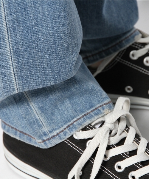 PLST（プラステ）の「Ｍen ユーズドストレッチデニムパンツ（デニムパンツ・メンズ・ライトインディゴブルー・32inch/30inch/34inch/28inch）」の2枚目の写真