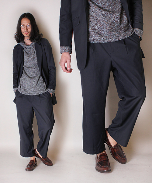 Lui's（ルイス）の「Lui's ワイドパンツ(スラックスタイプ）（スラックス・メンズ・ネイビー/ベージュ・SMALL/MEDIUM）」の4枚目の写真